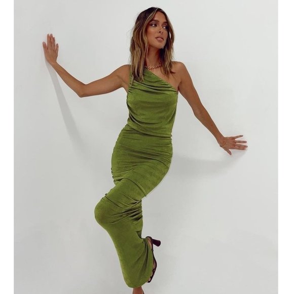 Princess Polly Dresses & Skirts - Princess Polly Lioness The Goddess Green Midi Dress Sz Large